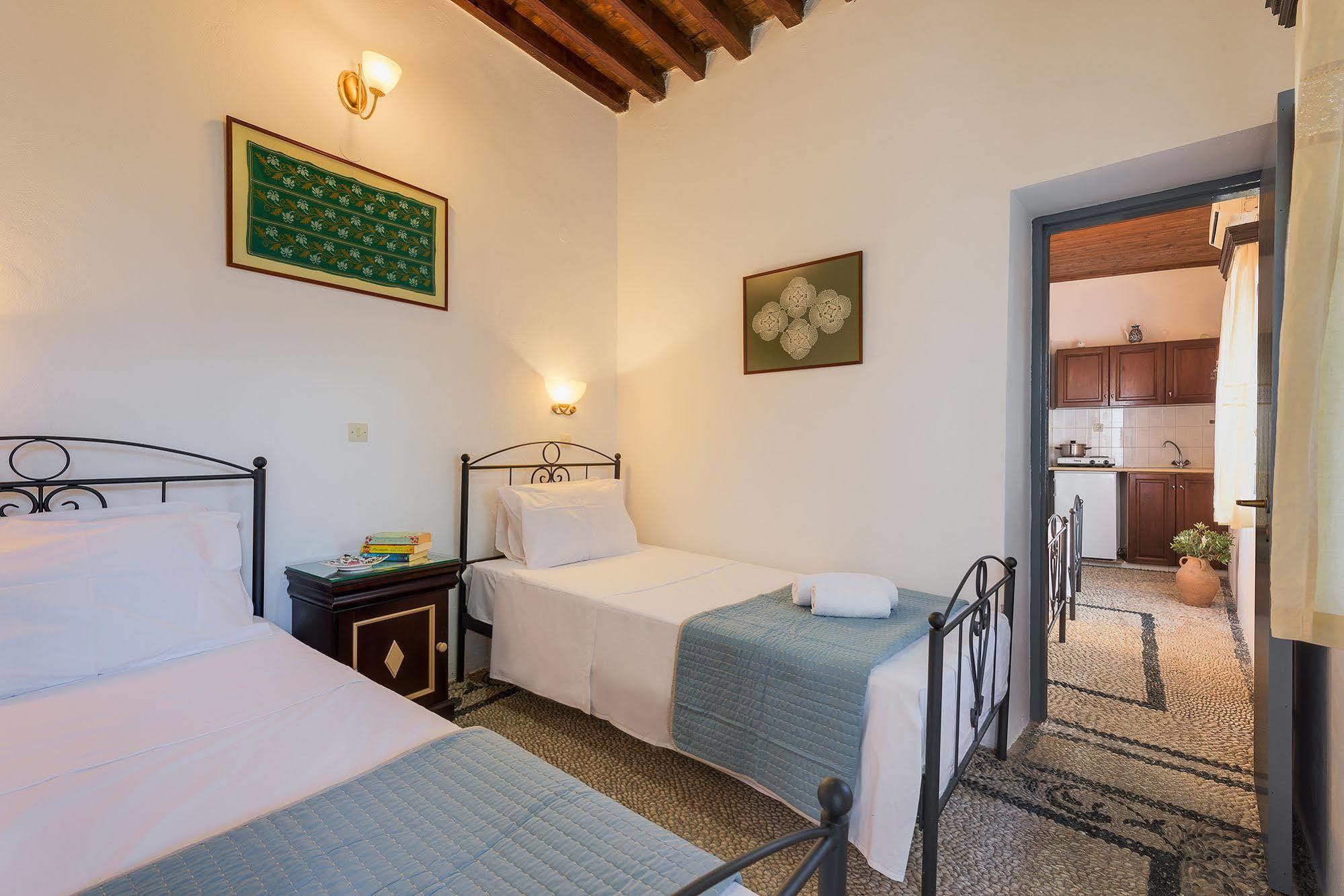 Erato Apartments Lindos  Ngoại thất bức ảnh